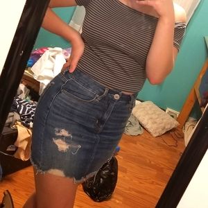 💚Perfect condition AE Jean skirt